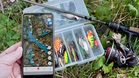 Fiskestang og mobiltelefon