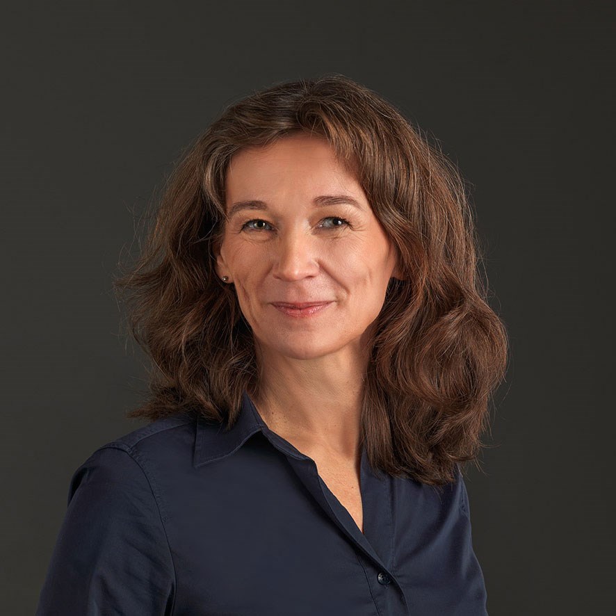 Bilde av kvinnelig ansatt i Kartverket, fagdirekt&oslash;r Hege Nedberg