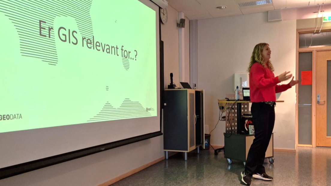 GIS-dag-Møre-og Romsdal-Sandra Skiaker-Geodata-AS-SM-16-9.png