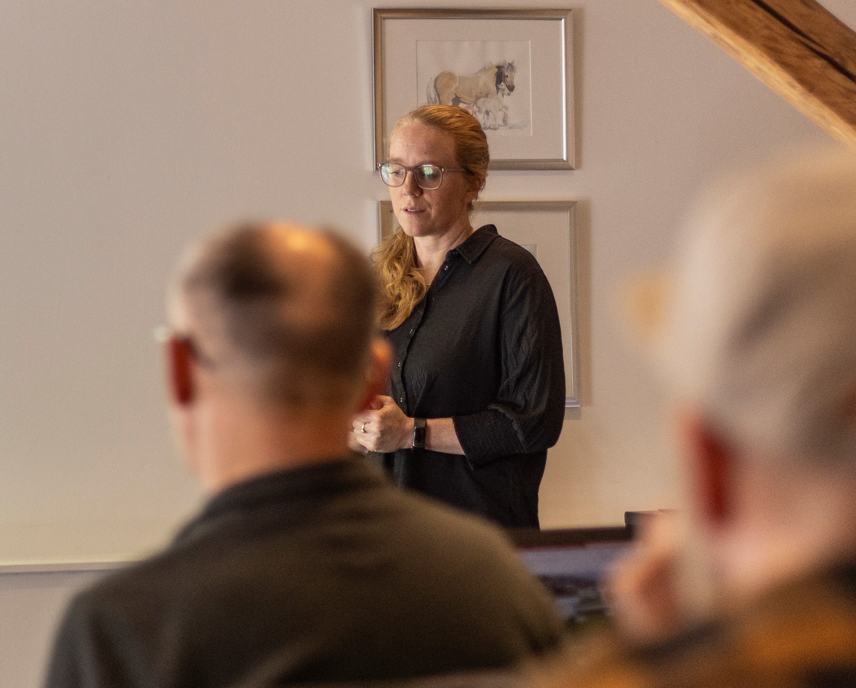 Veiplanlegger og hydrolog Bj&oslash;rg Lirhus Ree fra Voss Herad under FGU-m&oslash;te i Vestland. (Foto: Iver Daaland &Aring;se)