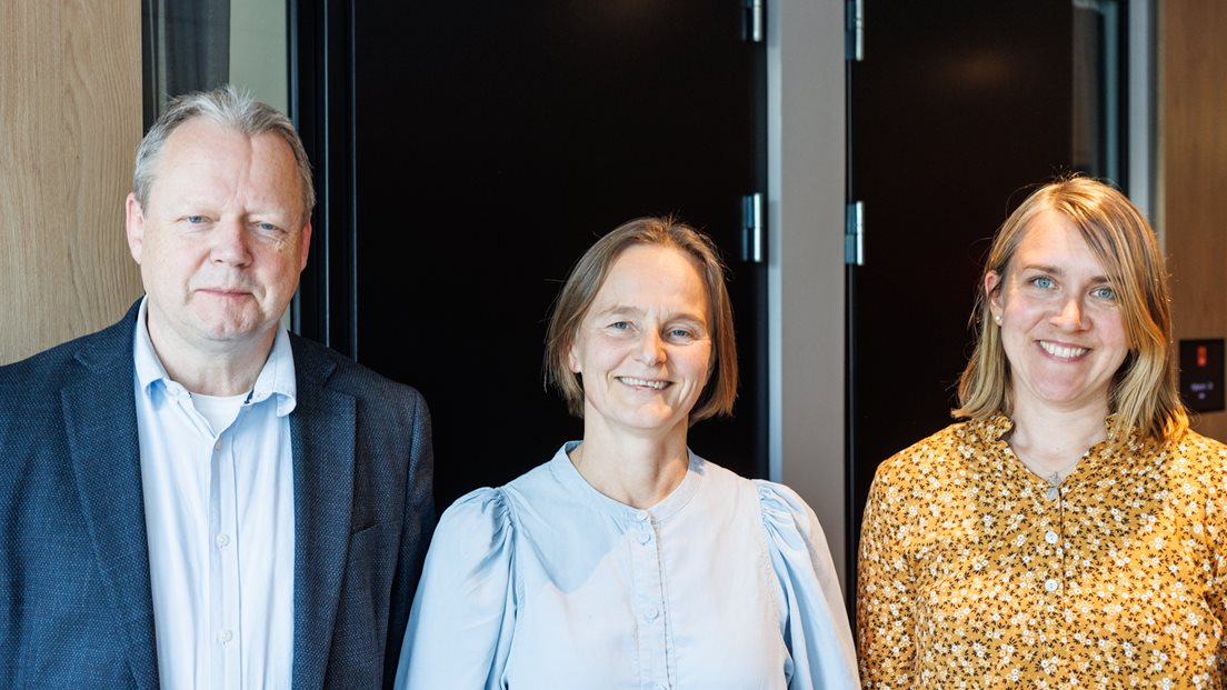 Lars Fredrik Gyland, avdelingsdirektør i Kartverket, Hege Berg Thurmann, avdelingsdirektør i Oslo Havn og Malène Peterson, prosjektleder i Norkart. Foto: Iver Daaland Åse